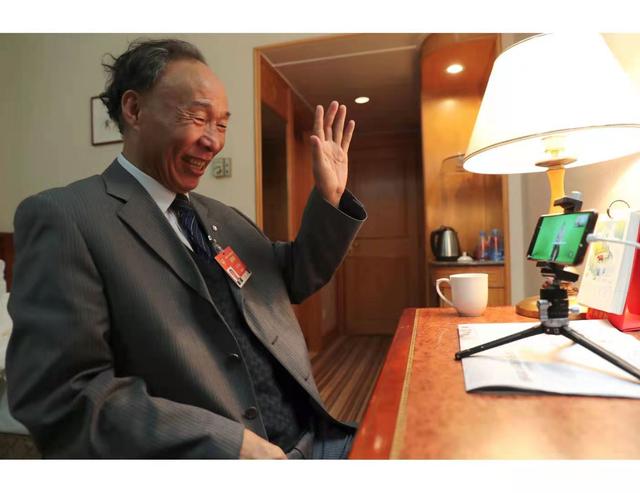 专访全国政协常委白庚胜：各国都有国服，中国该制定自己的国服了